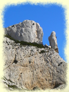 Randonnée Calanques - Sormiou colonnes calcaires - Les Randos de Loulou