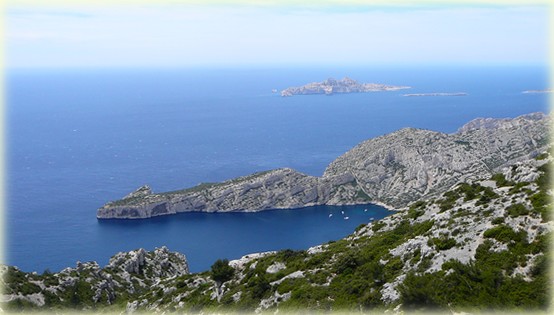 Cap Morgiou vu du col de la Candelle - Calanques Marseille - Les Randos de Loulou